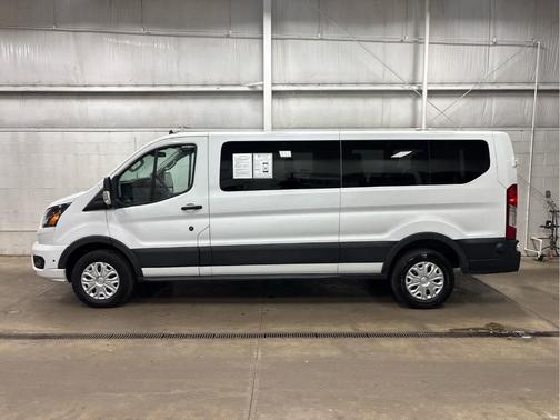 2024 Ford Transit-350 XLT