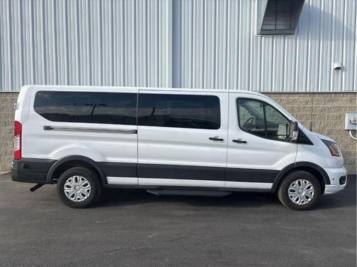 2024 Ford Transit-350 XLT