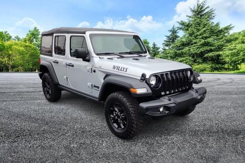 Photo 3 of 39 of 2022 Jeep Wrangler Unlimited Sport