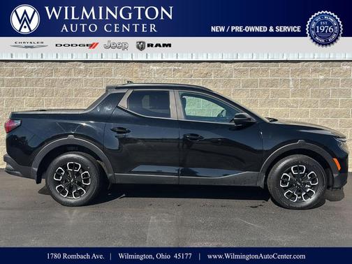 Phantom Black 2022 Hyundai SANTA CRUZ 2.5T SEL Premium