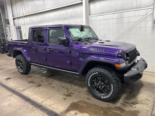 2026 Jeep Gladiator Sport