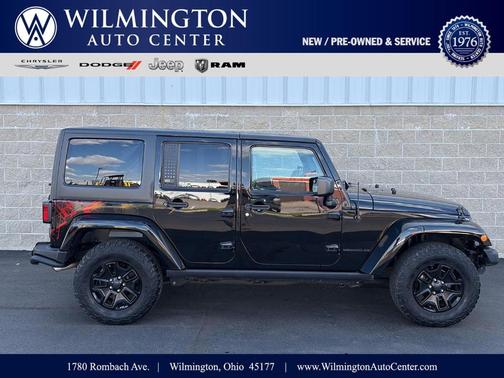 Black Clearcoat 2016 Jeep Wrangler Unlimited Sahara