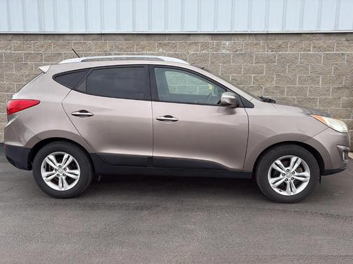 2013 Hyundai TUCSON GLS