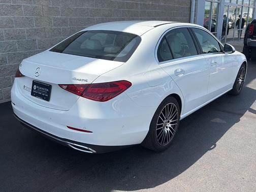 MANUFAKTUR Moonlight White Metallic 2025 Mercedes-Benz C-Class C 300 4MATIC