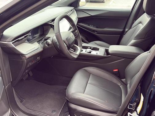 Diamond Black 2026 Jeep Cherokee LAREDO/LIMITED