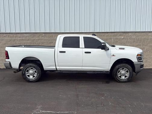 Bright White Clearcoat 2025 RAM 2500 Tradesman