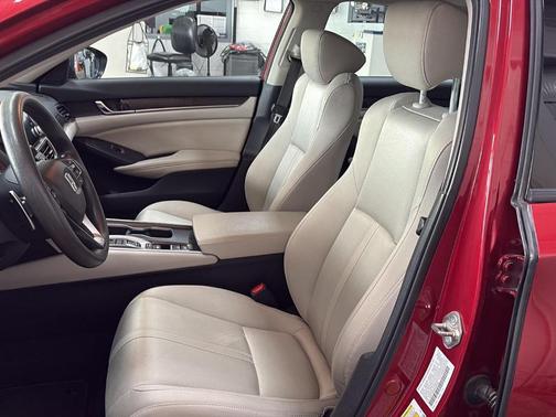 Radiant Red Metallic 2019 Honda Accord Hybrid EX