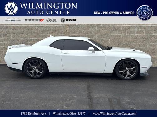 White Knuckle Clearcoat 2019 Dodge Challenger SXT