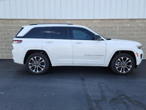 2023 Jeep Grand Cherokee Overland