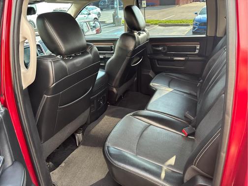 2013 RAM 1500 Laramie