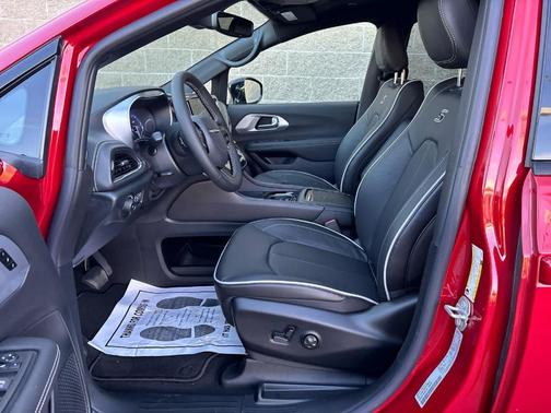 Red 2026 Chrysler Pacifica Limited