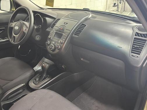 Alien 2011 Kia Soul +