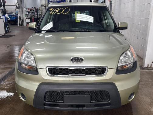 Alien 2011 Kia Soul +