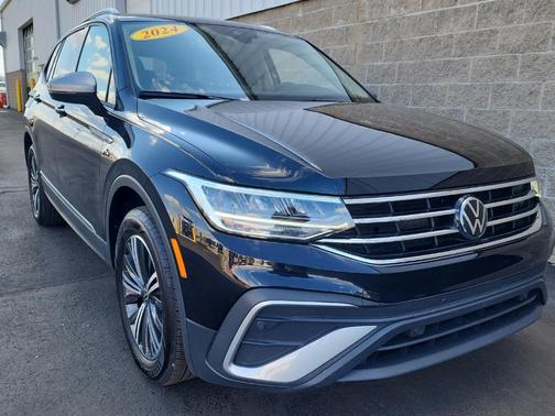 2024 Volkswagen Tiguan 2.0T Wolfsburg Edition