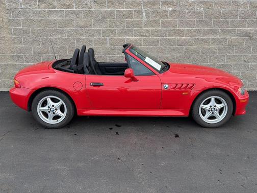 Red 1999 BMW Z3 2.3 Roadster