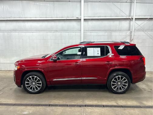 2022 GMC Acadia Denali
