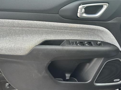 Diamond Black 2023 Jeep Compass Latitude Lux