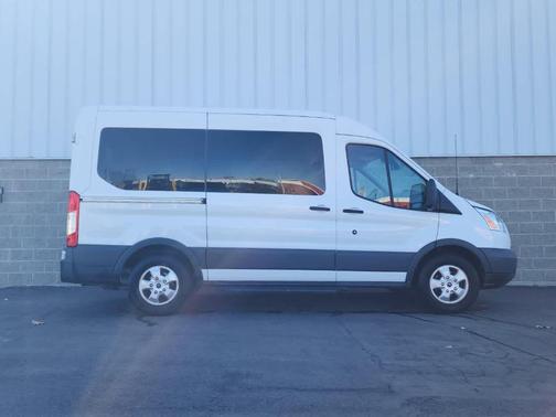2018 Ford Transit-150 XLT