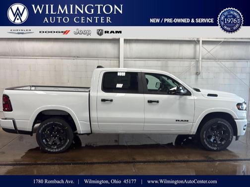 Bright White Clearcoat 2026 RAM 1500 Big Horn
