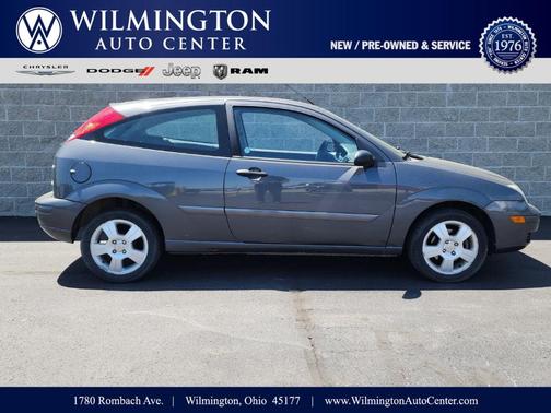 Liquid Gray Metallic 2005 Ford Focus S