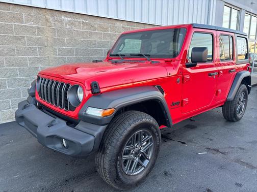 2024 Jeep Wrangler Sport