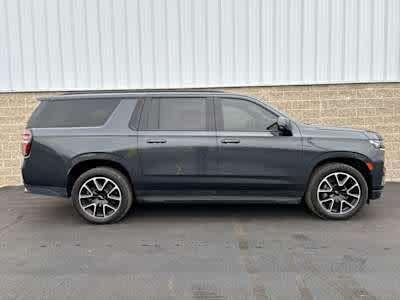 2022 Chevrolet Suburban RST