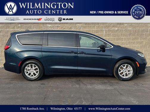 Fathom Blue Pearlcoat 2024 Chrysler Pacifica Touring-L