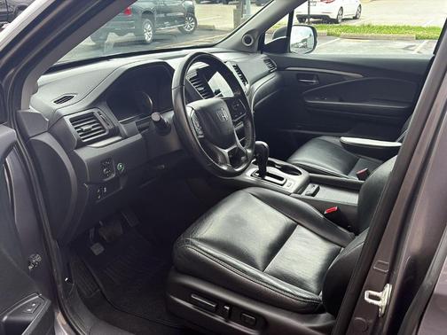 Modern Steel Metallic 2020 Honda Pilot EX-L