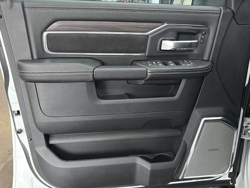 Bright White Clearcoat 2026 RAM 2500 Laramie