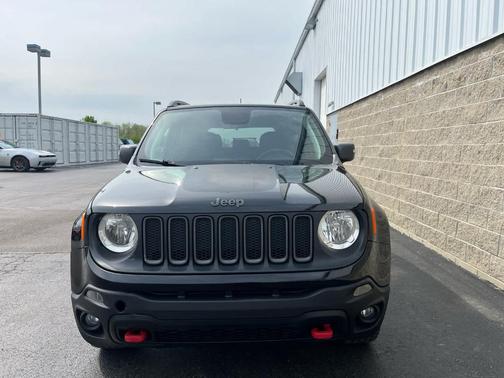 2018 Jeep Renegade Trailhawk