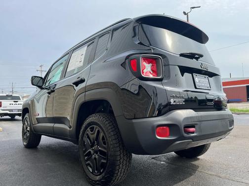 2018 Jeep Renegade Trailhawk
