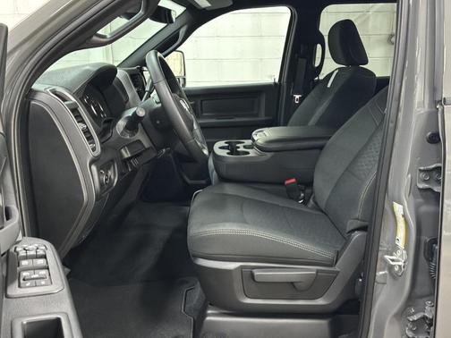 Ceramic Gray Clearcoat 2026 RAM 2500 Black Express