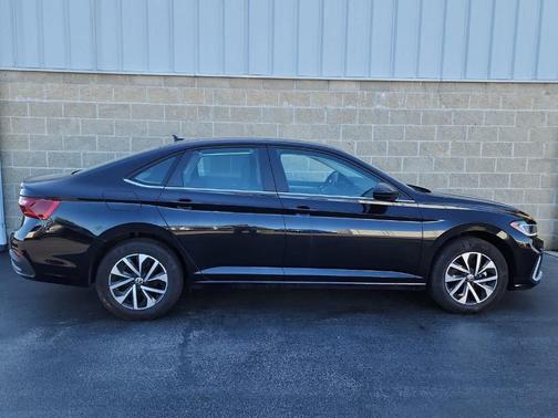 2025 Volkswagen Jetta 1.5T S