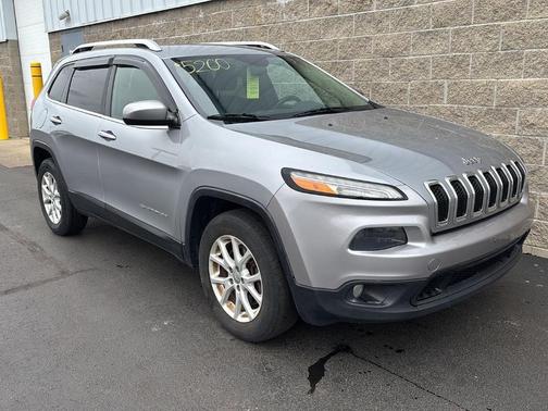 Billet Silver Metallic Clearcoat 2014 Jeep Cherokee Latitude