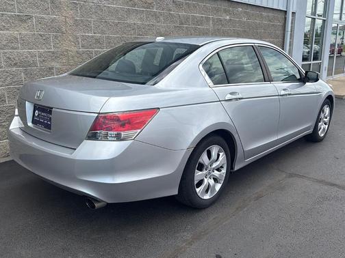 Alabaster Silver Metallic 2009 Honda Accord EX-L
