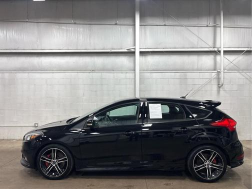 2016 Ford Focus ST Base