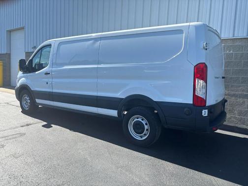 2020 Ford Transit-150 