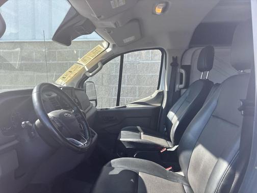 2020 Ford Transit-150 