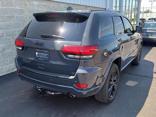 Rhino Clearcoat 2018 Jeep Grand Cherokee Altitude