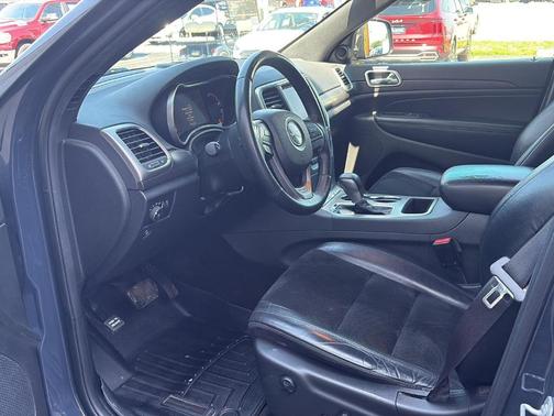 Rhino Clearcoat 2018 Jeep Grand Cherokee Altitude