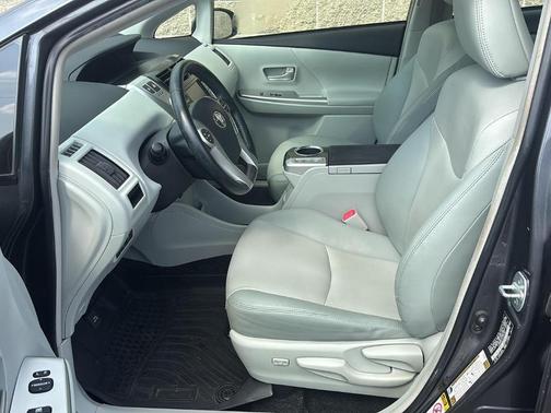 Magnetic Gray Metallic 2014 Toyota Prius v Five