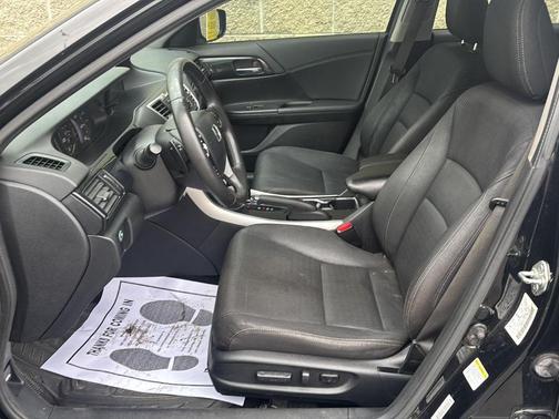 Crystal Black Pearl 2014 Honda Accord Sport