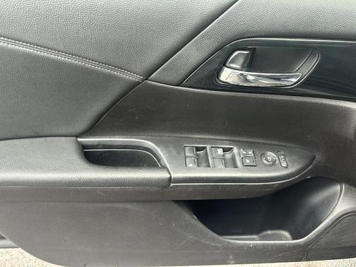 Crystal Black Pearl 2014 Honda Accord Sport