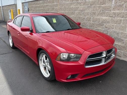 Redline 3 Coat Pearl 2013 Dodge Charger SXT