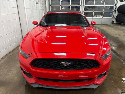 2016 Ford Mustang V6