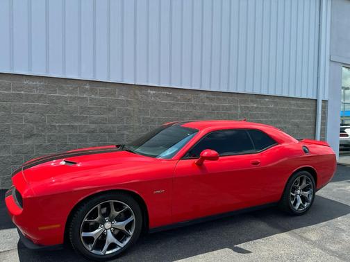 2015 Dodge Challenger R/T Plus