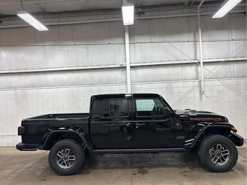2025 Jeep Gladiator Mojave