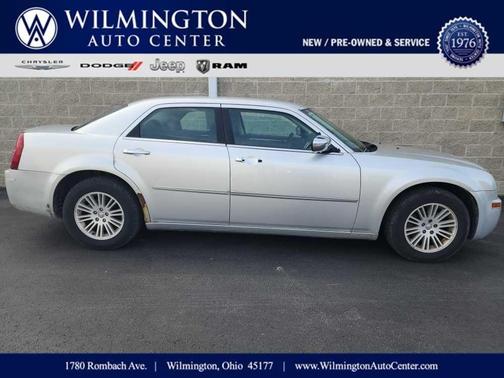 2010 Chrysler 300 Touring