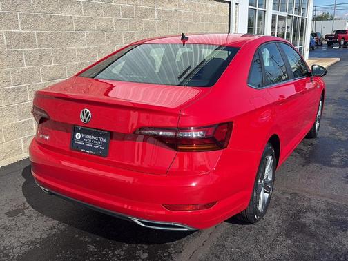 Tornado Red 2019 Volkswagen Jetta 1.4T R-Line
