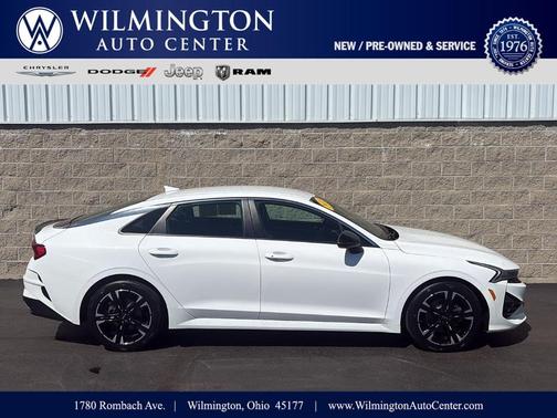 Glacial White Pearl 2022 Kia K5 GT-Line